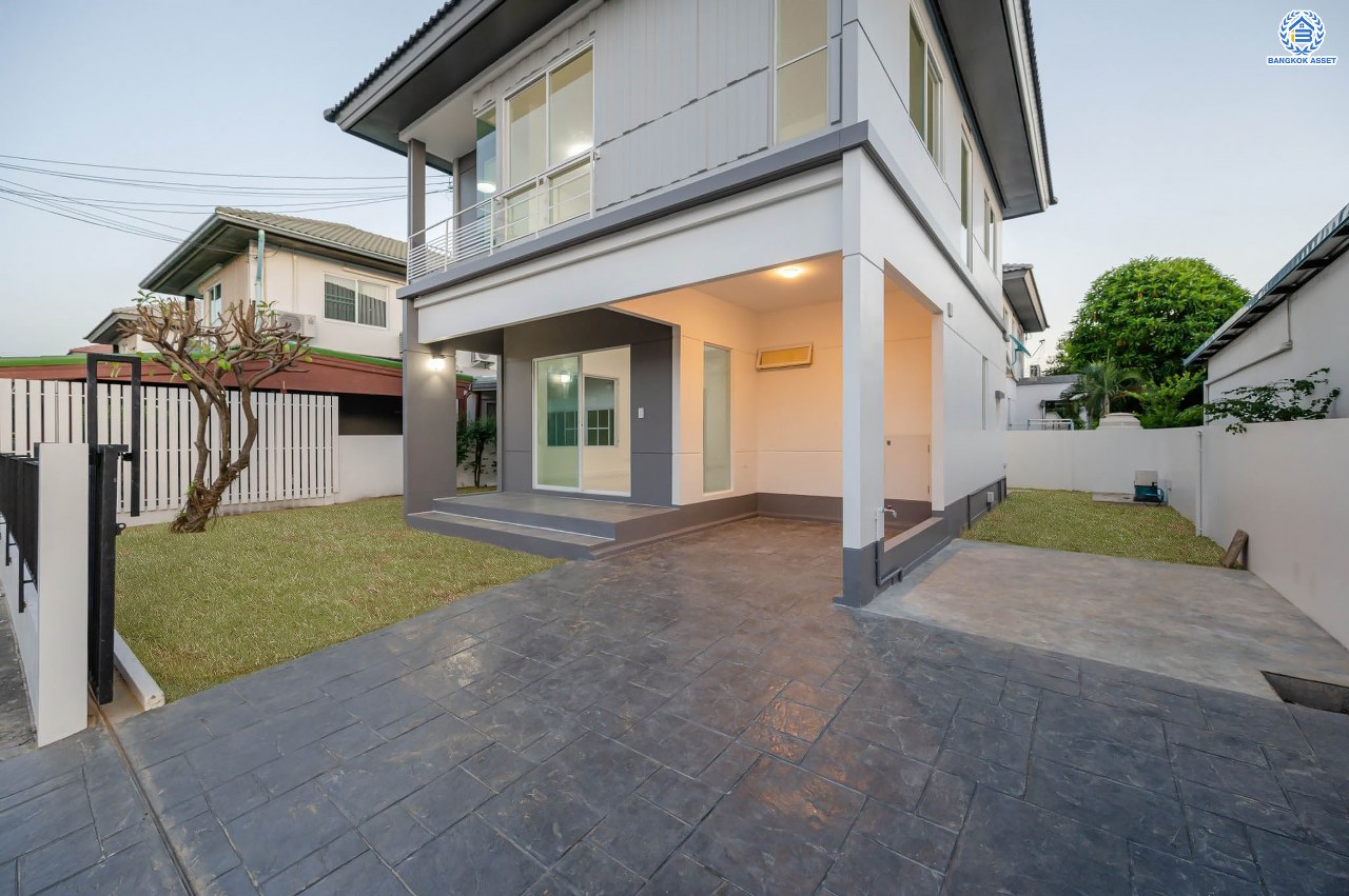 บ้านมือสองตกแต่งใหม่ สังคมคุณภาพแบรนด์ LH โครงการ อินนิซิโอ2 ปิ่นเกล้า-วงแหวน เนื้อที่ 50.3 ตร.ว. ฟังก์ชัน 3 ห้องนอน 2 ห้องน้ำ 1 ห้องอเนกประสงค์ จอดรถได้ 2 คัน บนทำเลศักยภาพ เดินทางสะดวก เชื่อมต่อทั้งปิ่นเกล้า-ศาลายา ใกล้เซ็นทรัลเวสต์เกต รถไฟฟ้าสายสีม่วง "สถานีตลาดบางใหญ่" และทางด่วน "กาญจนาภิเษก"...